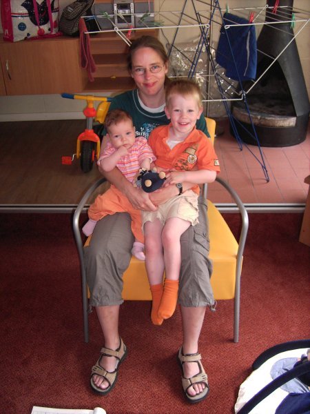 Samen op schoot bij Mama